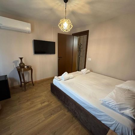 Oda Garden Boutique Hotel Tiranë Ngoại thất bức ảnh