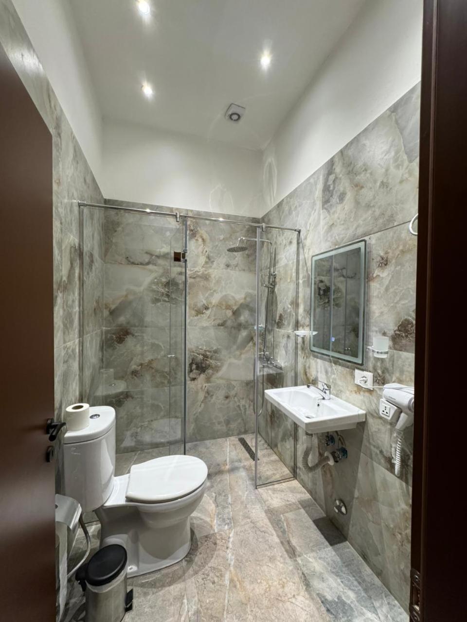 Oda Garden Boutique Hotel Tiranë Ngoại thất bức ảnh