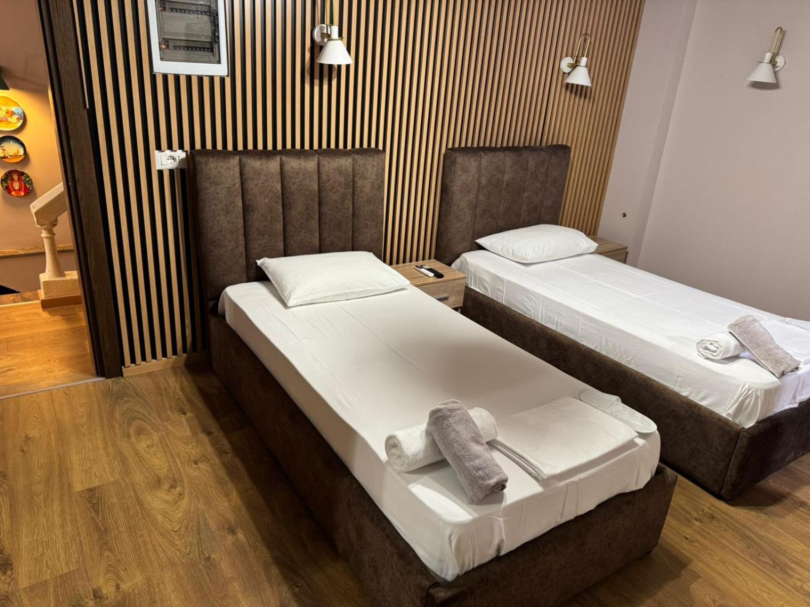 Oda Garden Boutique Hotel Tiranë Ngoại thất bức ảnh