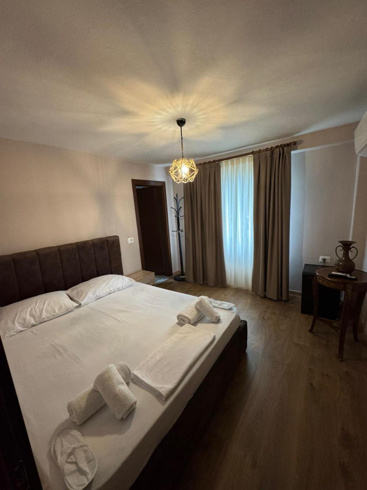 Oda Garden Boutique Hotel Tiranë Ngoại thất bức ảnh