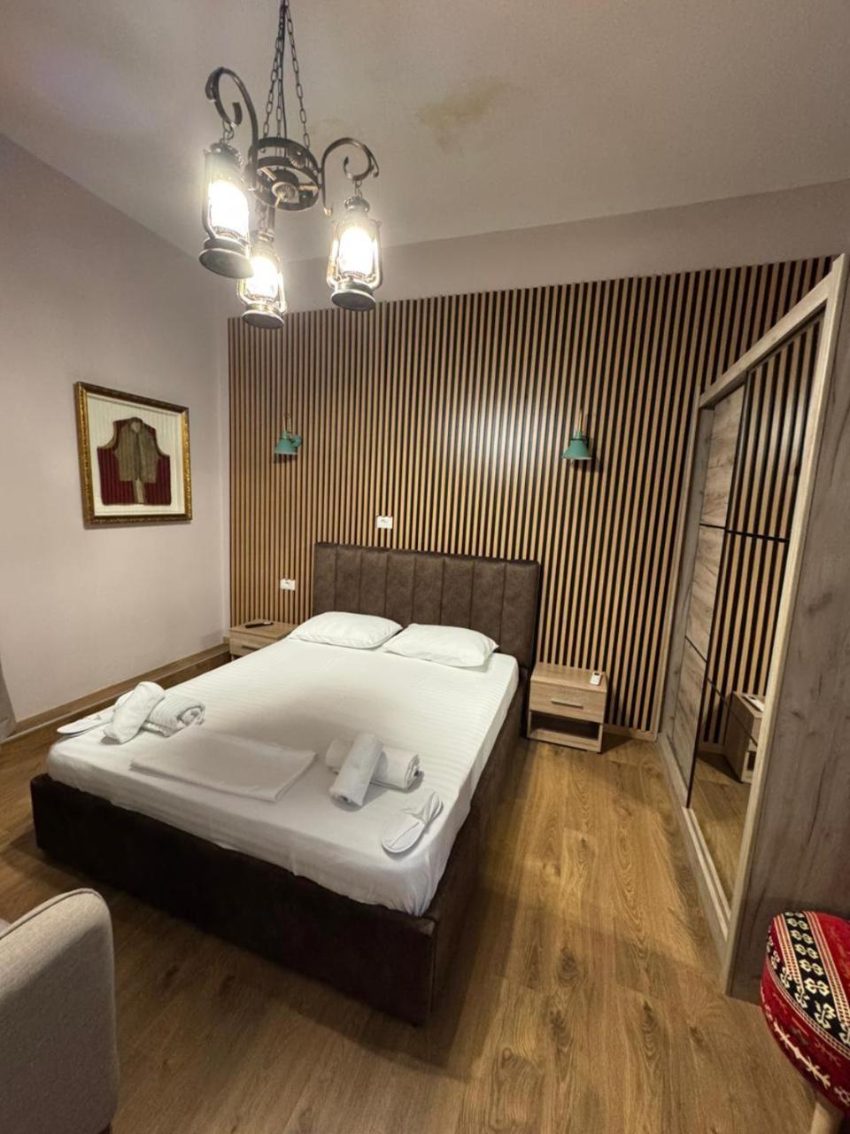 Oda Garden Boutique Hotel Tiranë Ngoại thất bức ảnh
